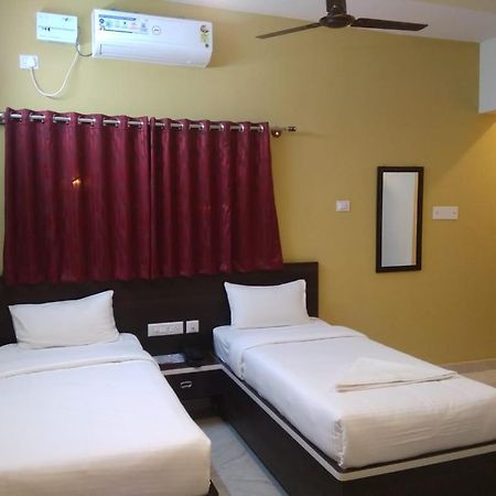 Mk Grande Hotel Bangalore Eksteriør billede